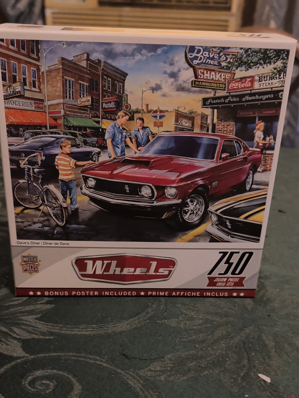 750 Jigsaw Puzzle - Red Classic Mustang Artwork